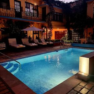 Hacienda De Las Flores